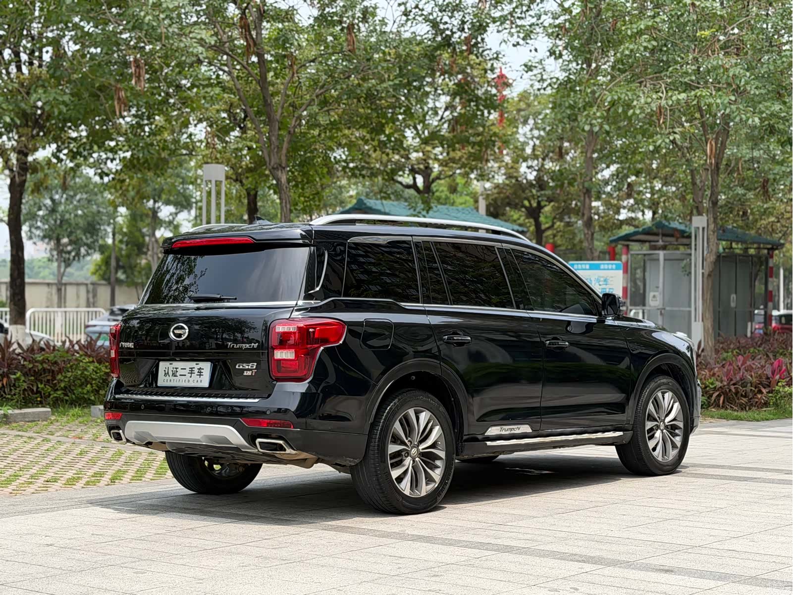 Trumpchi GS8, 2017 19