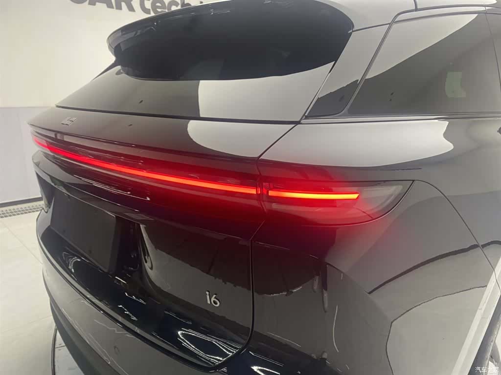 Li Auto i6, 2026 10