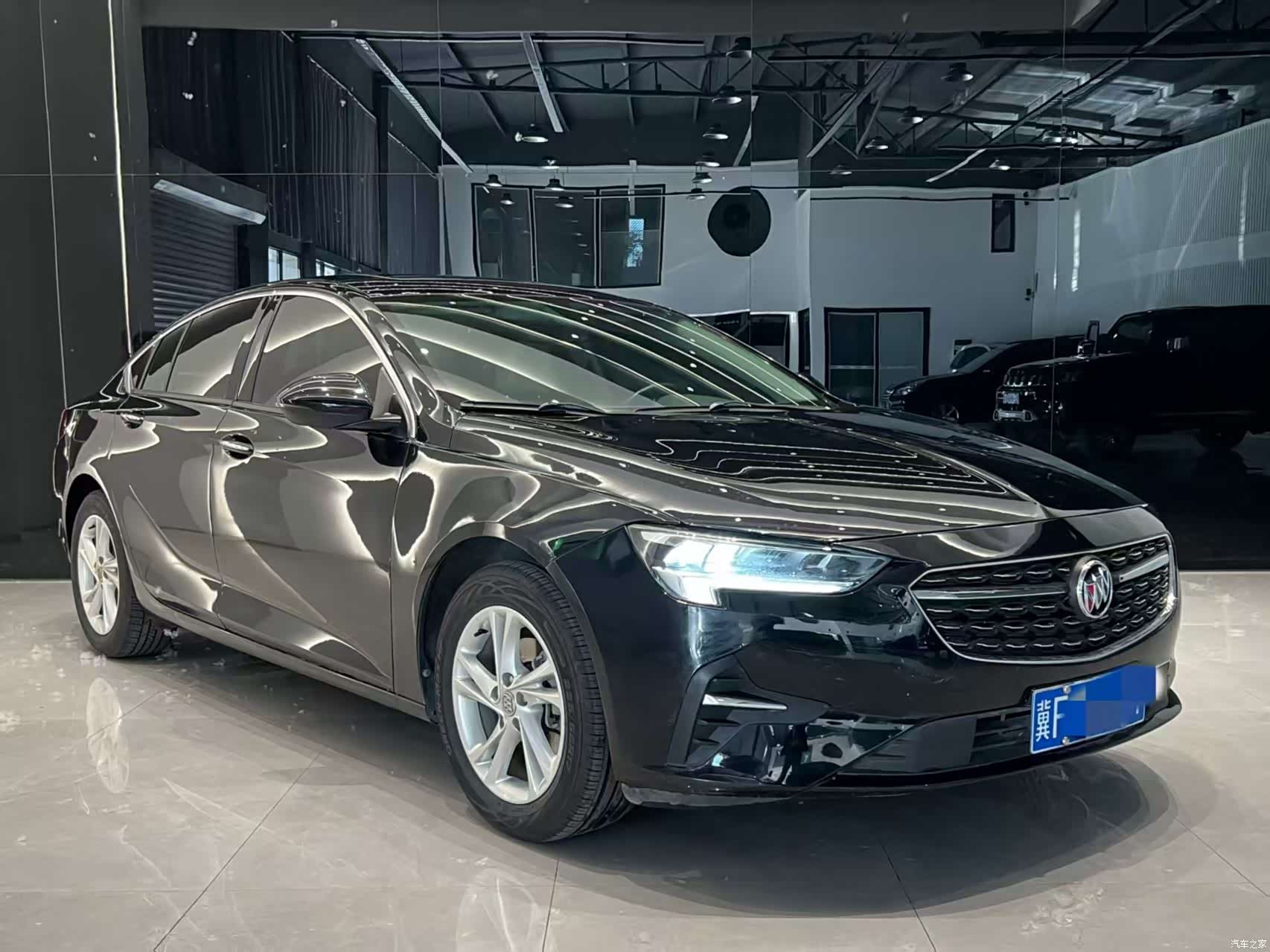 Buick Regal, 2021 3