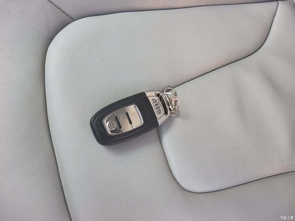 Audi A4L, 2016 9