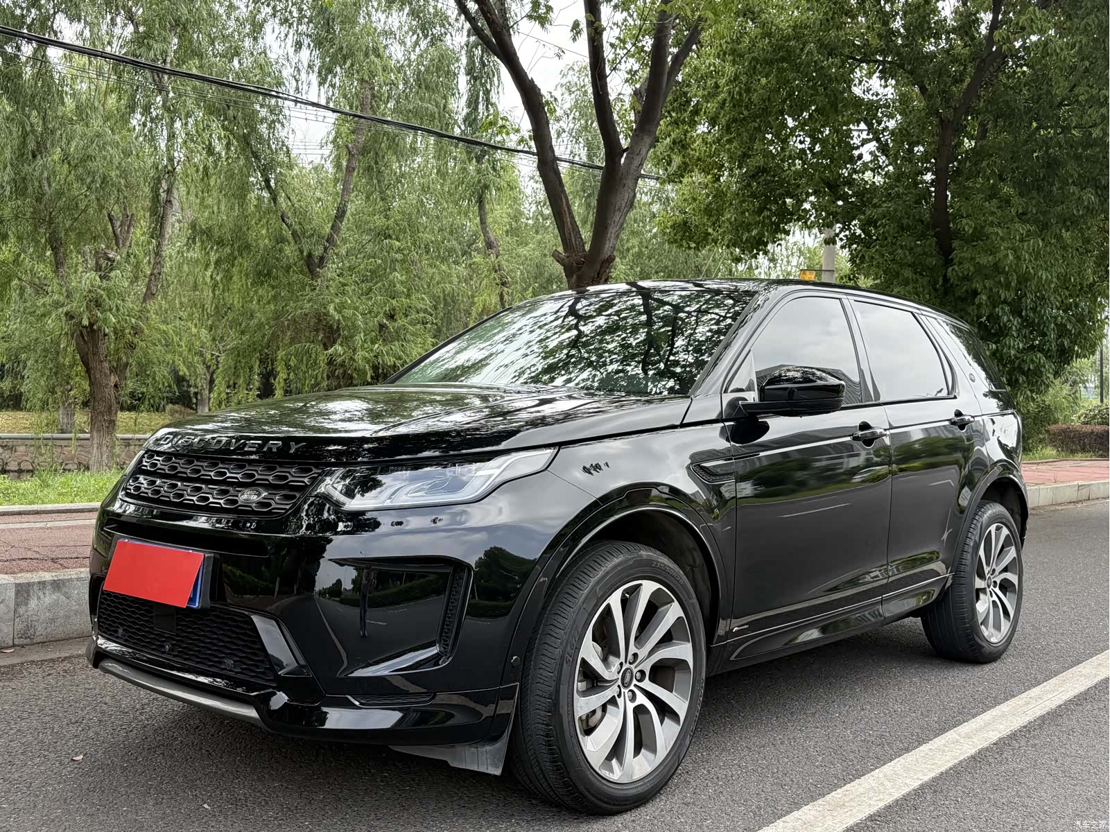 Land Rover Discovery, 2020 1