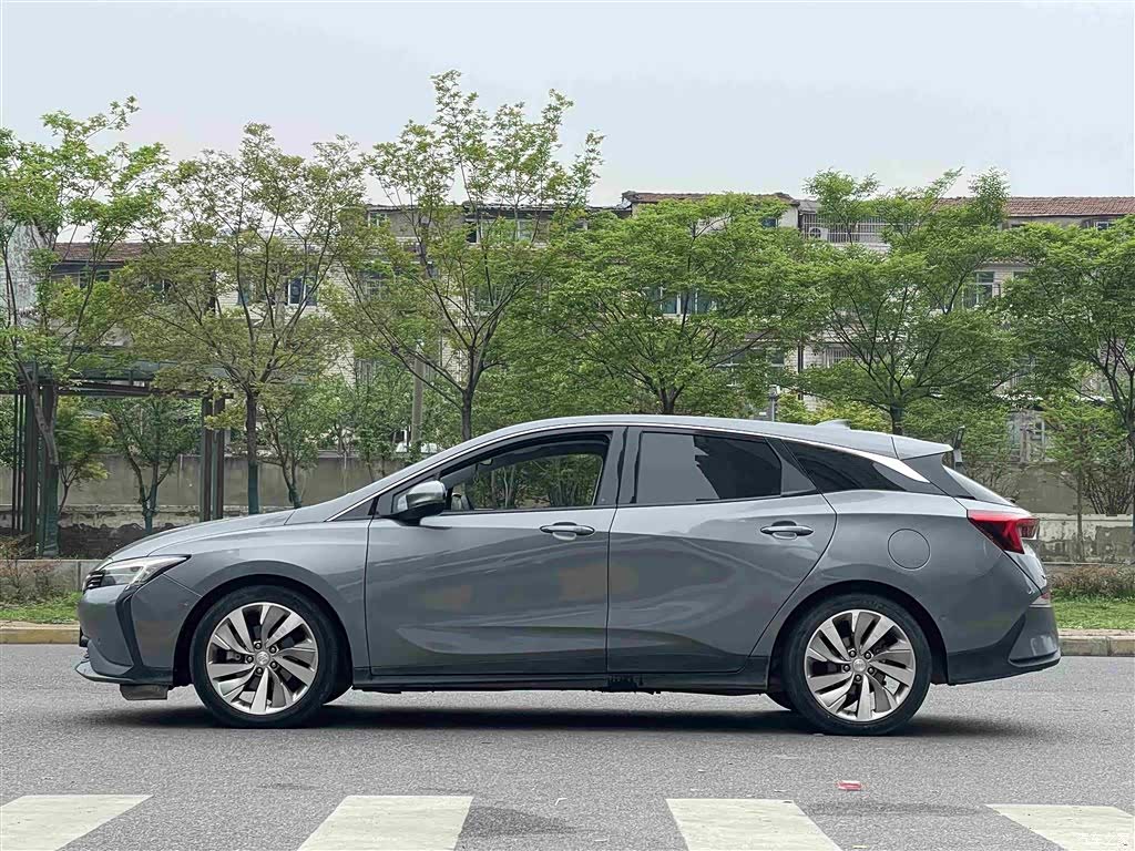 Buick Velite, 2020 10