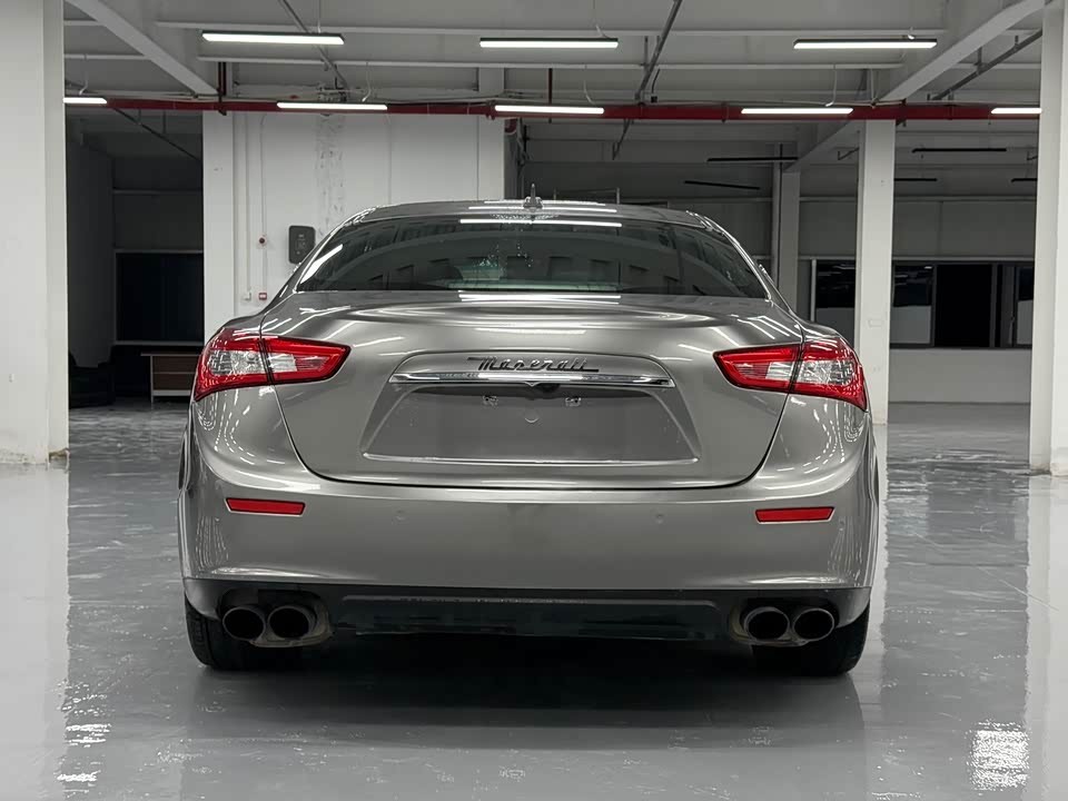 Maserati Ghibli Maserati Ghibli