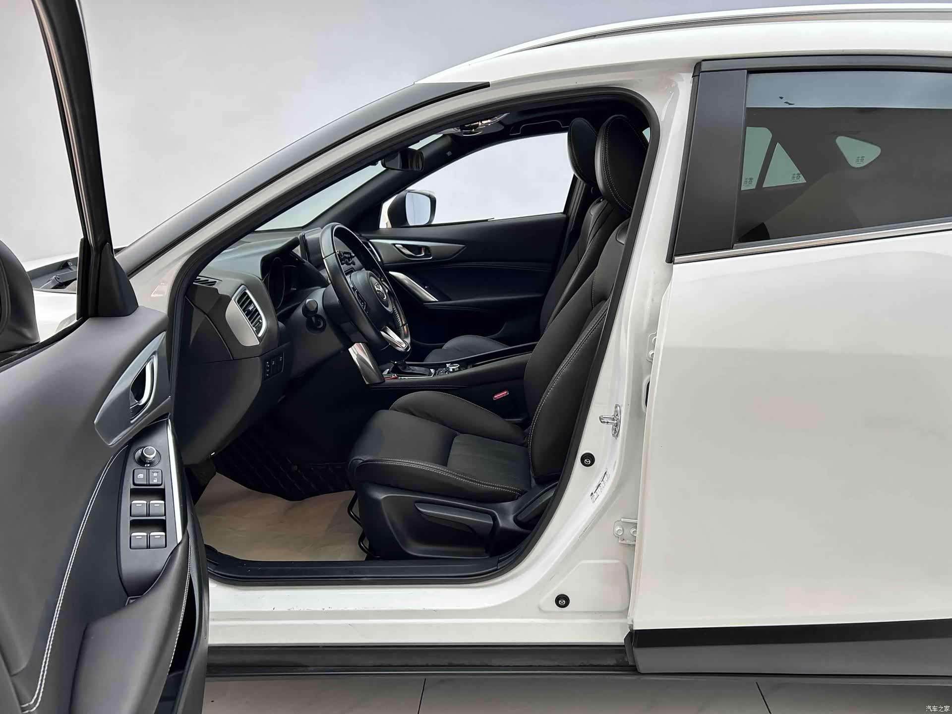 Mazda CX-4, 2019 6