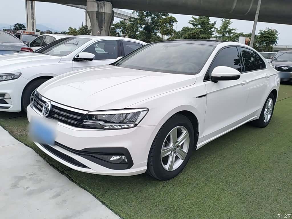 Volkswagen Lamando