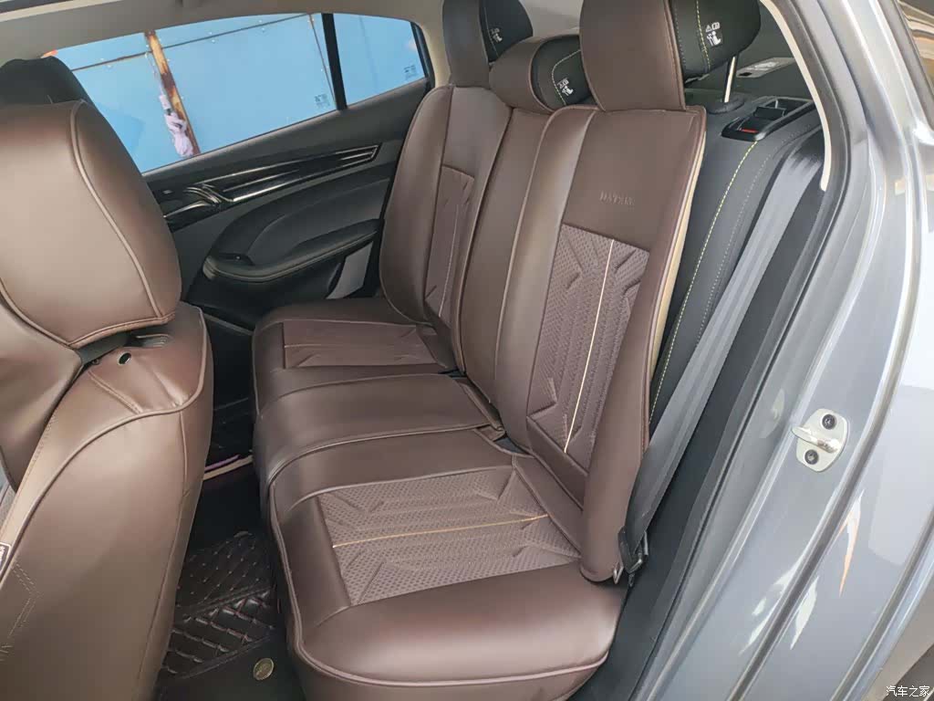Roewe i5, 2021 13