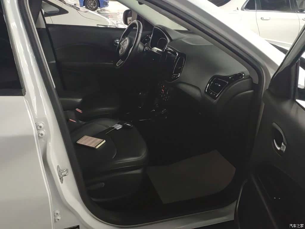 Jeep Compass, 2020 25