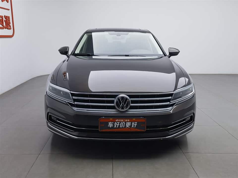 Volkswagen Huiang