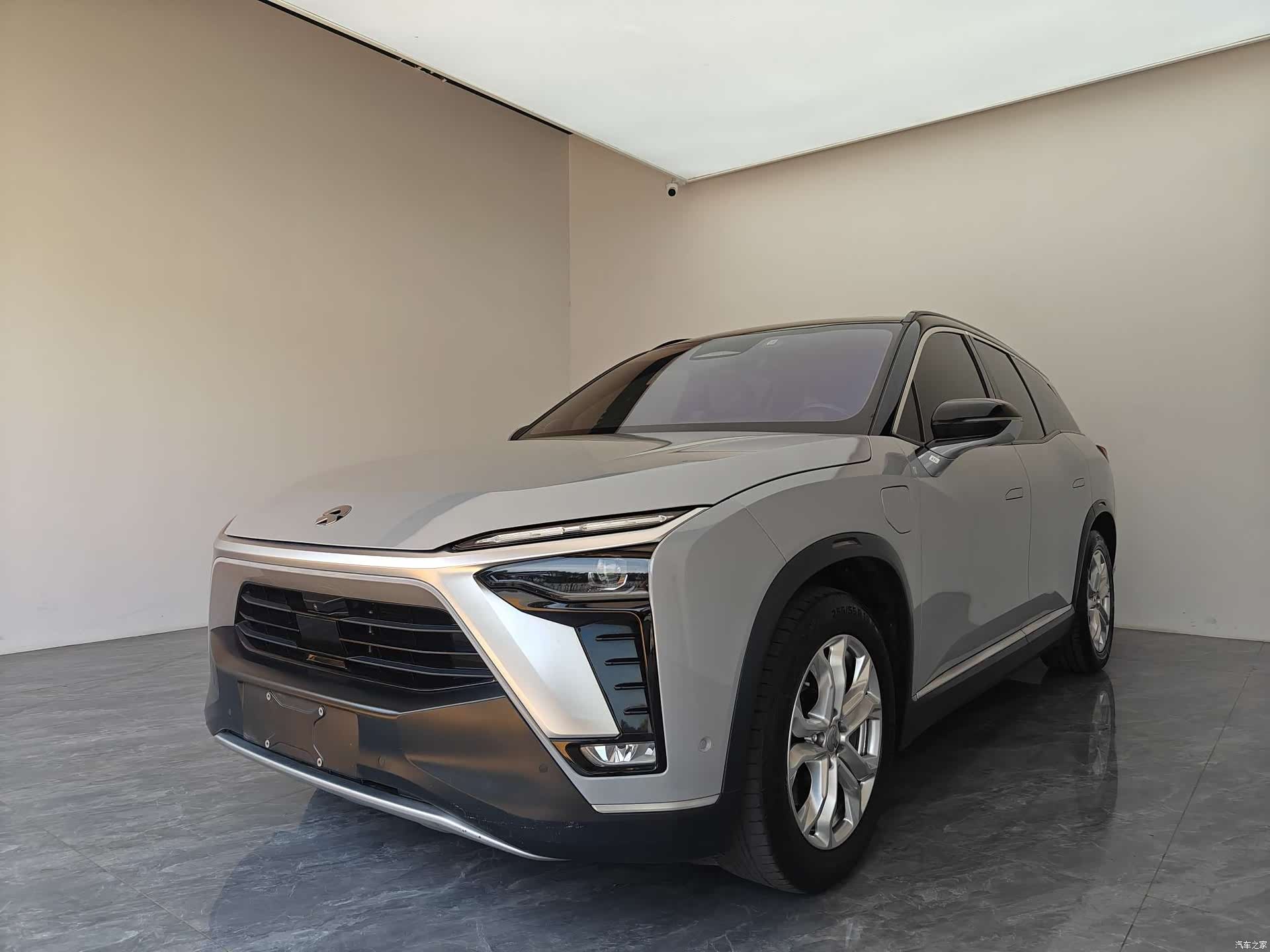 NIO ES8, 2021 1