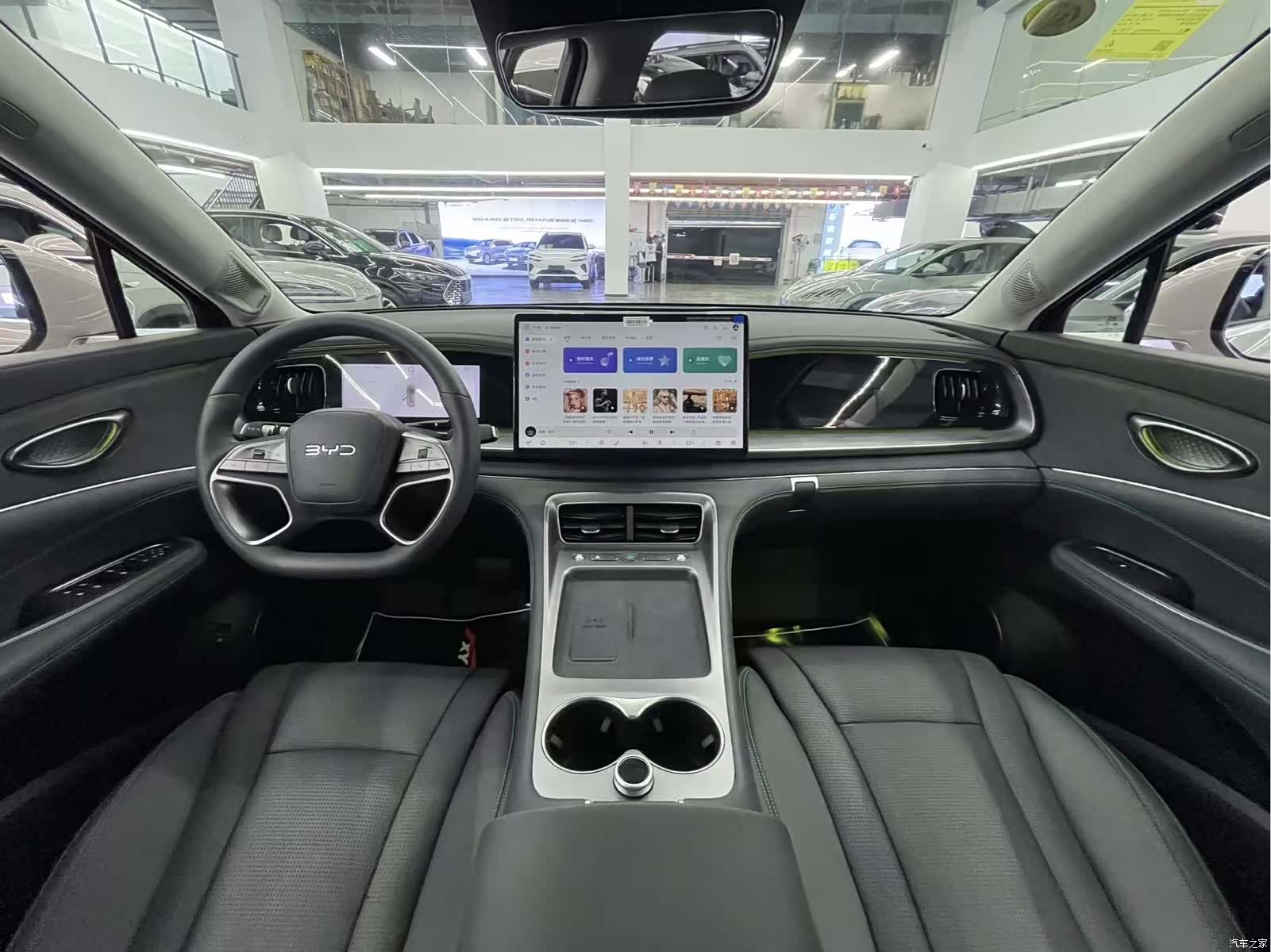 BYD HiAce, 2025 9