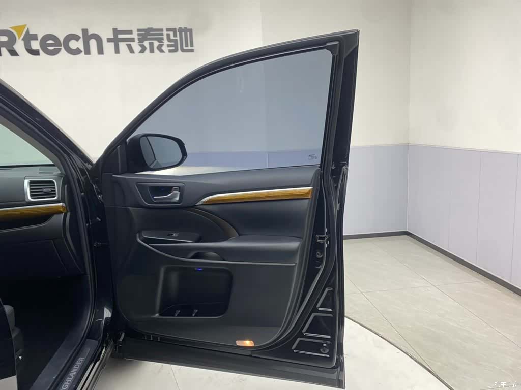Toyota Highlander, 2022 25
