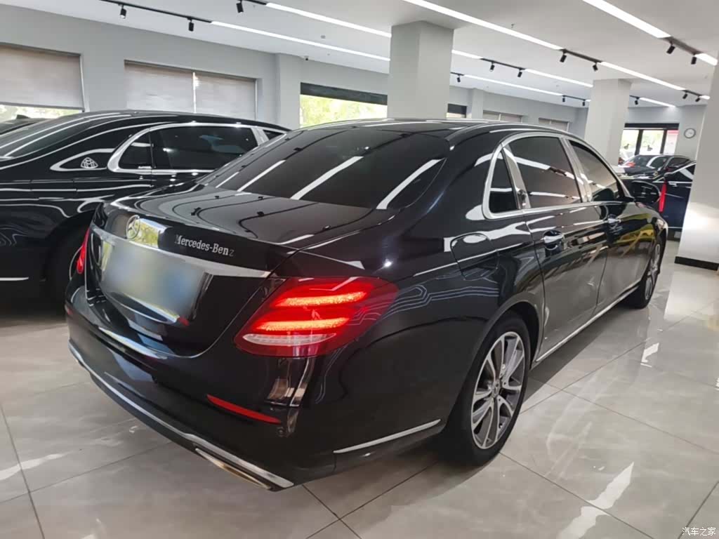 Mercedes-Benz E-Class, 2020 7