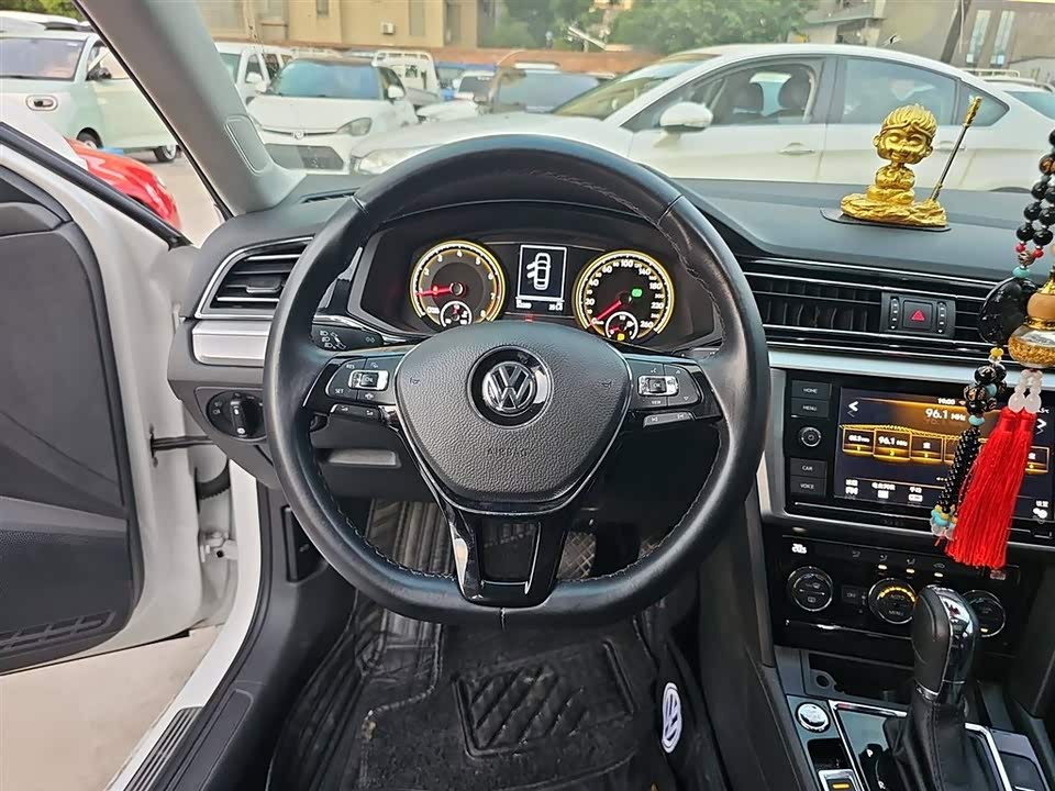 Volkswagen Lingdu
