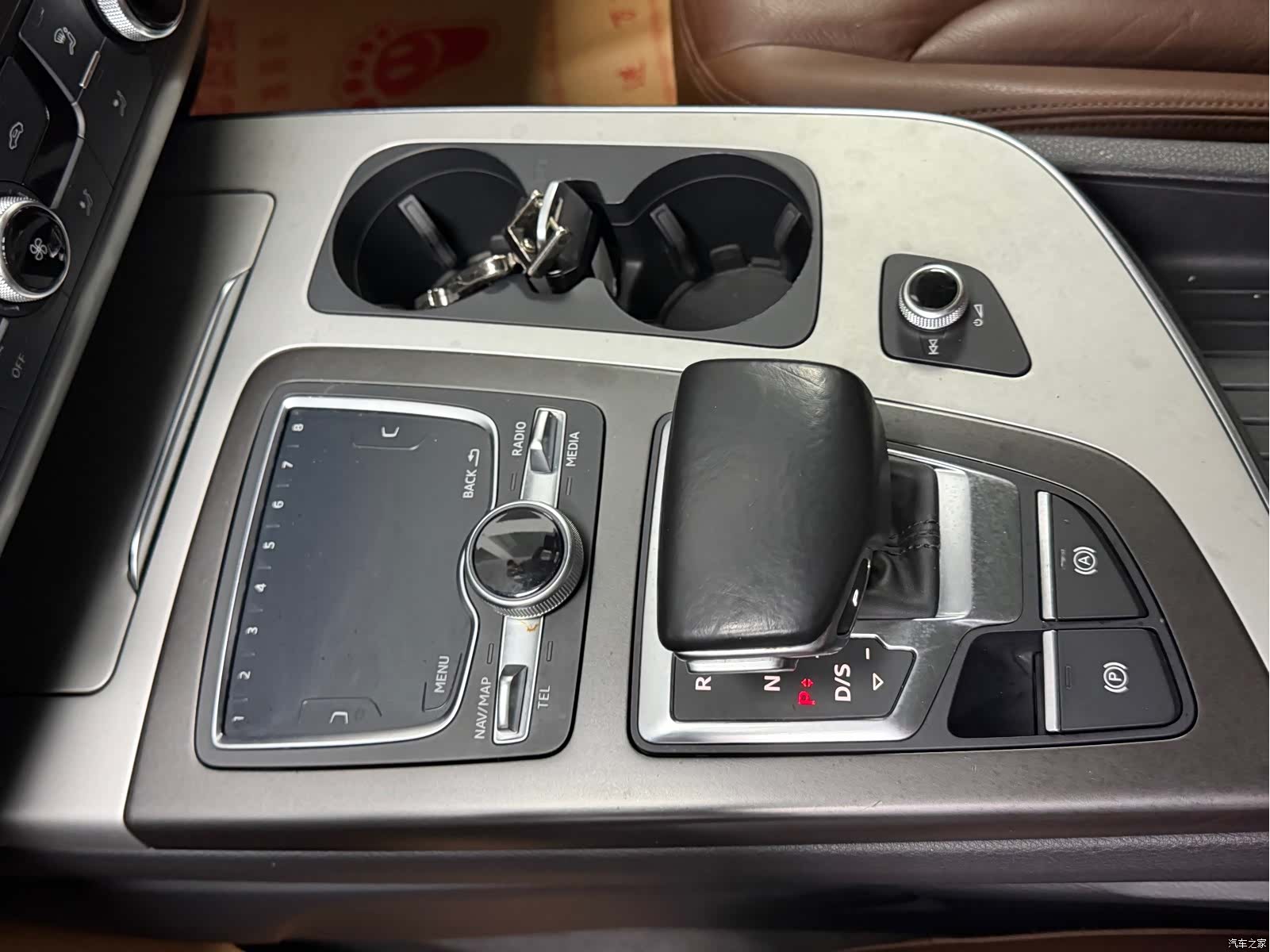 Audi Q7, 2016 9