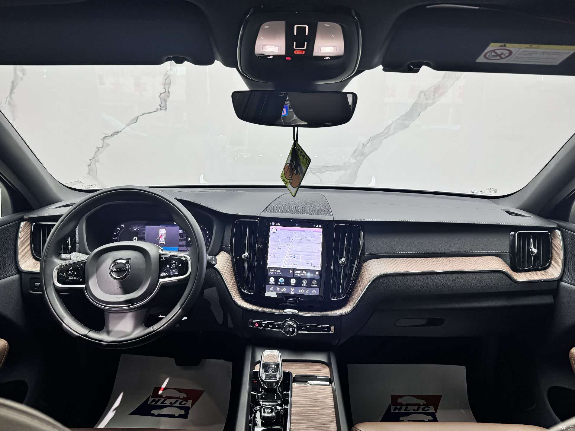 Volvo XC60, 2022 11