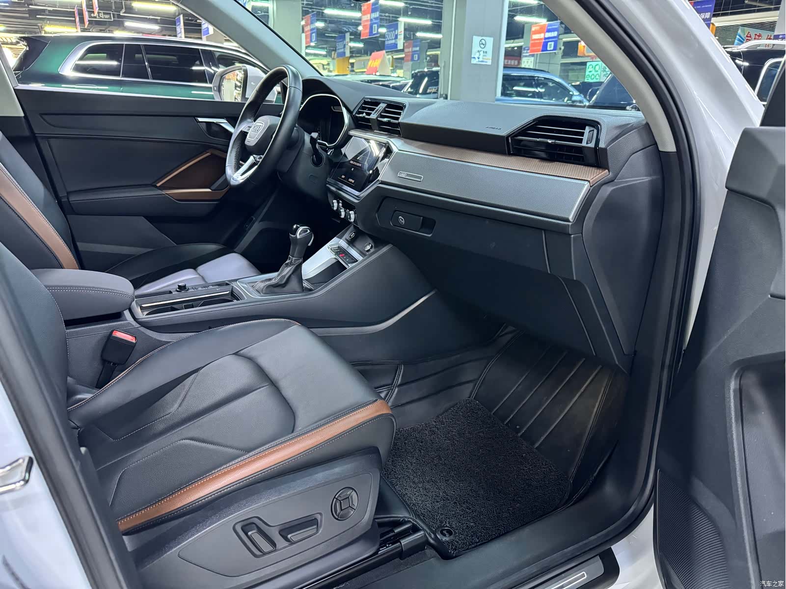 Audi Q3, 2022 19