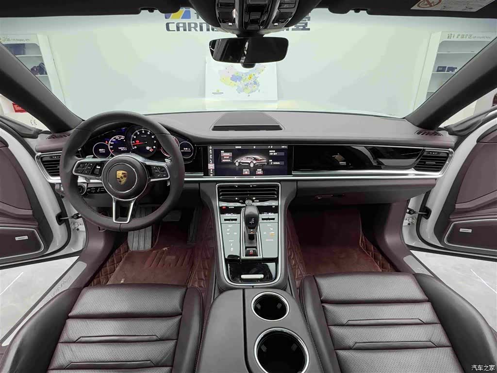 Porsche Panamera, 2018 10