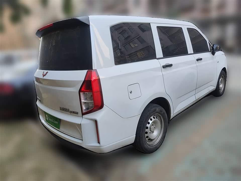 Wuling Wuling Hongguang PLUS