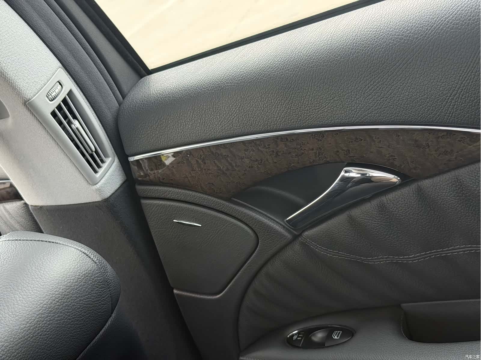 Mercedes-Benz E-Class, 2007 36