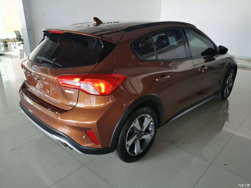 Ford Focus, 2020 7
