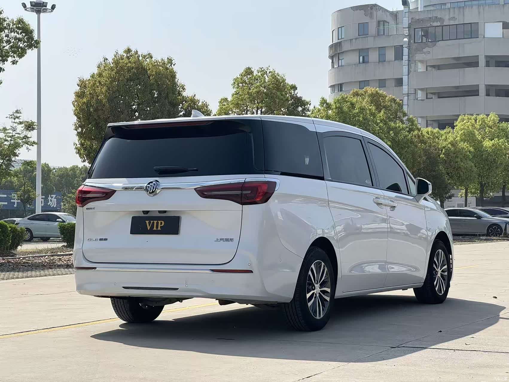 Buick GL8, 2022 6
