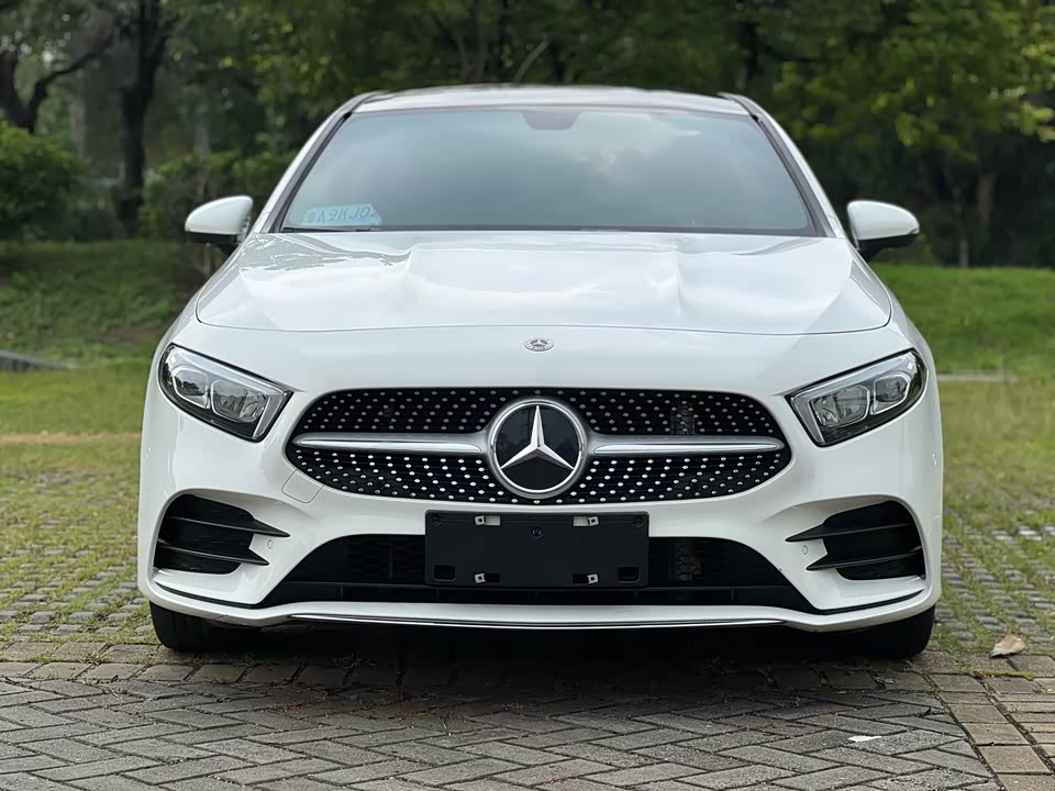 Mercedes-Benz Class A Mercedes-Benz Class A