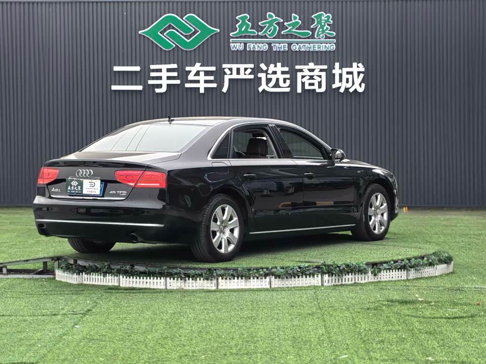 Audi A8