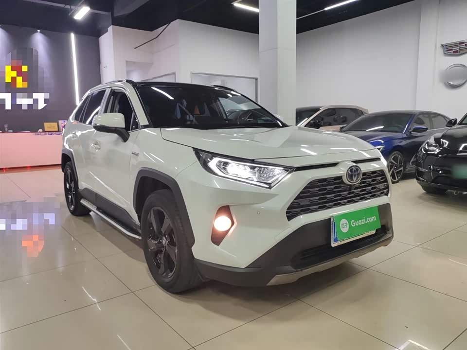 Toyota RAV4 Rongfang
