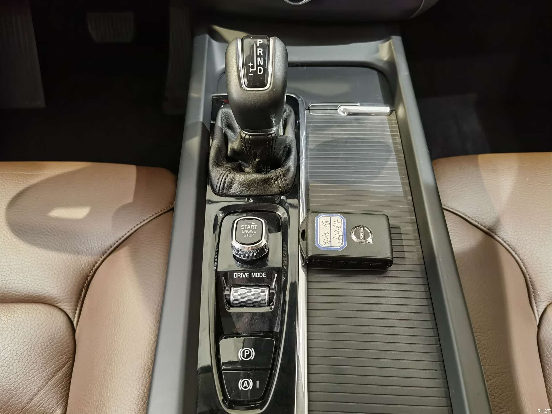 Volvo XC60, 2018 14