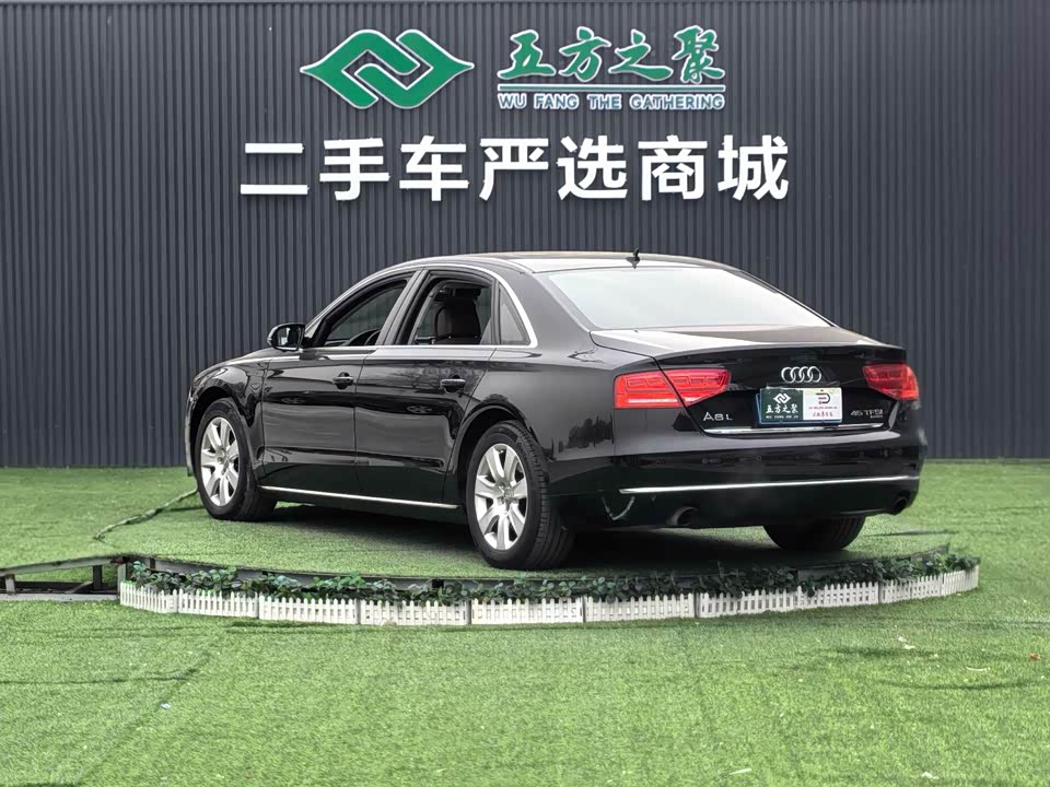 Audi A8