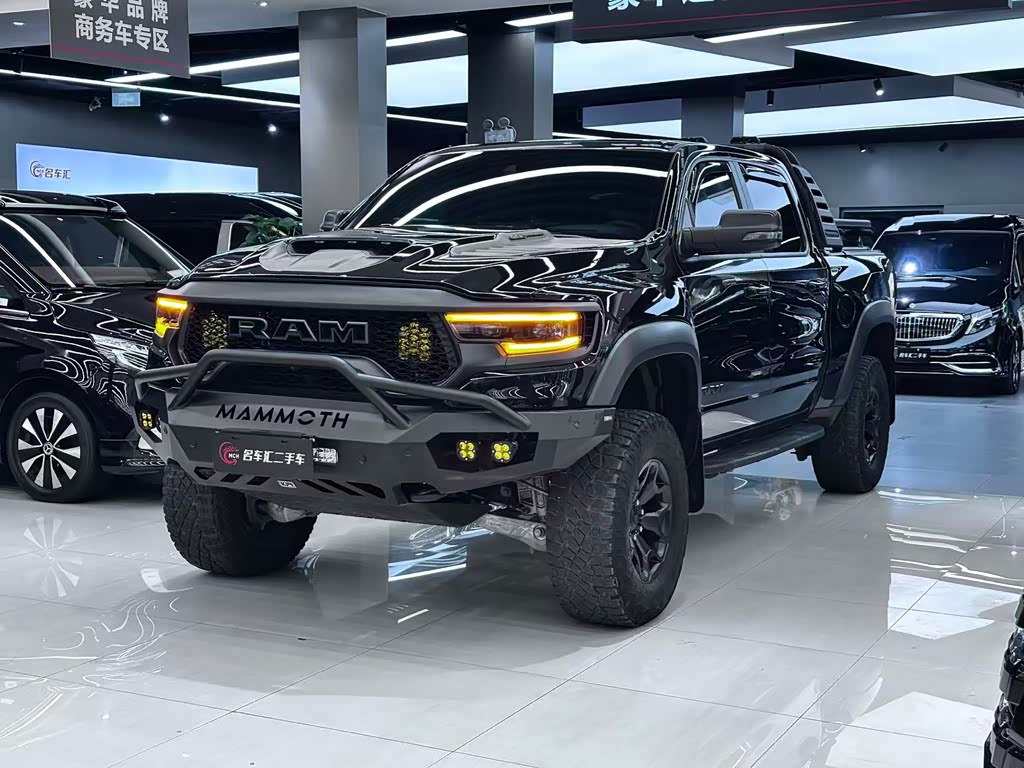 Ram Trucks 2024 6.2T AT