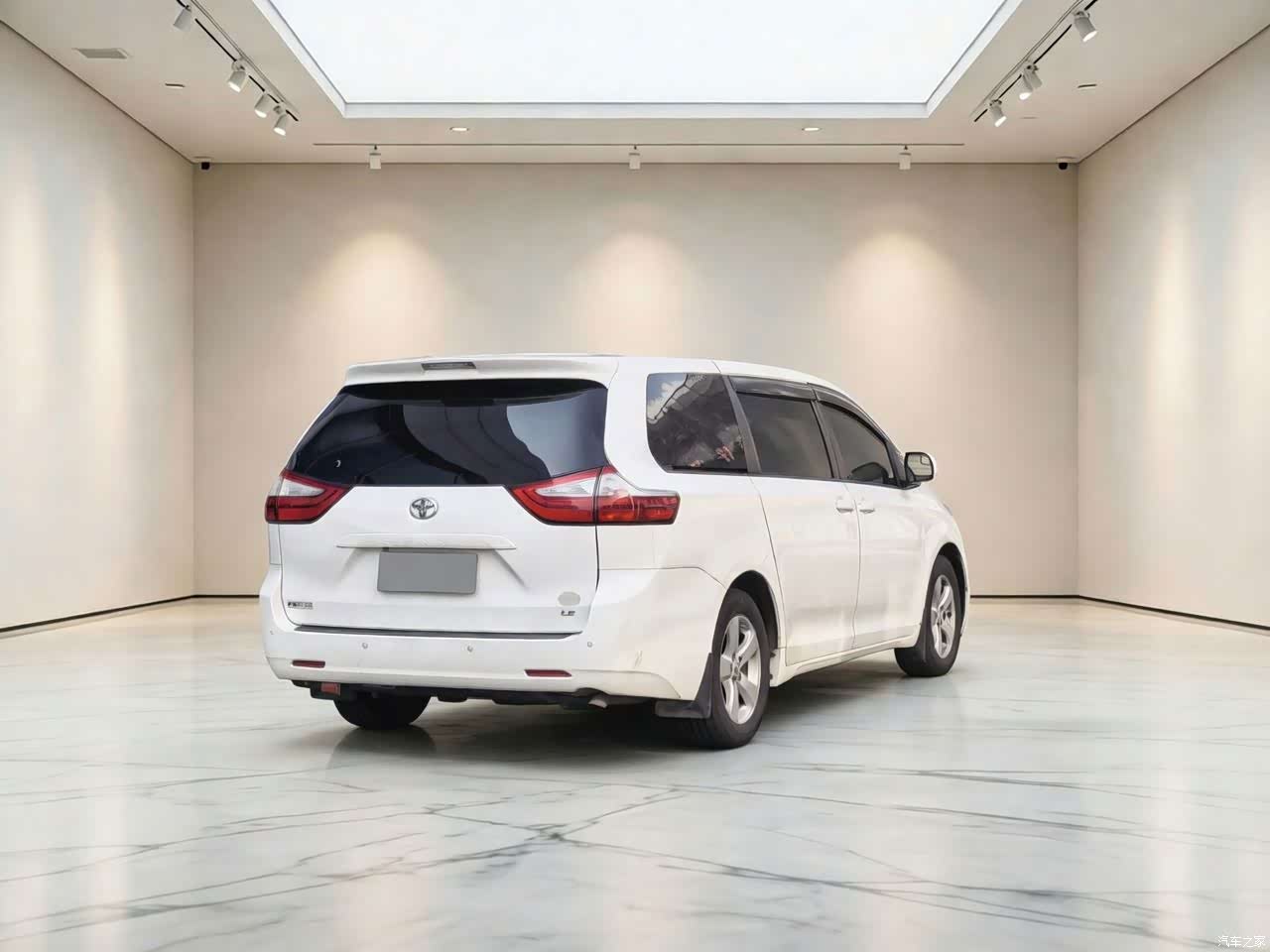 Toyota Sienna, 2016 10