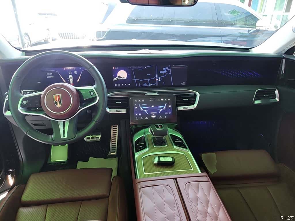 Hongqi E-HS9, 2023 10