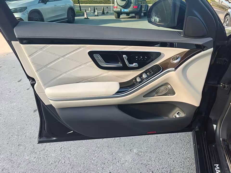 Mercedes-Benz Maybach S-class