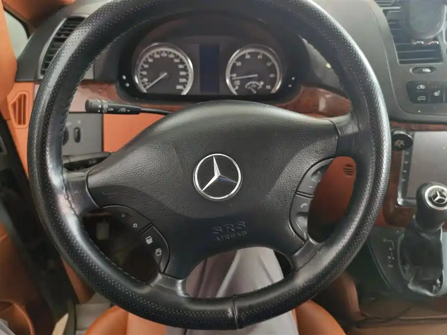 Mercedes-Benz Viano