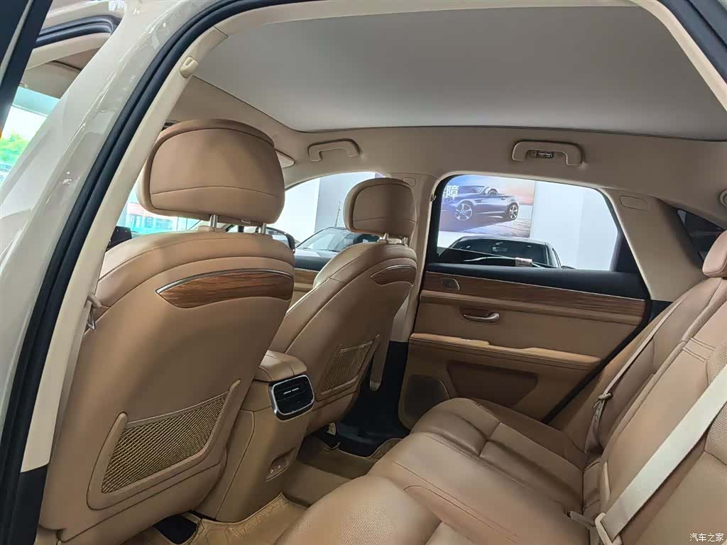 AITO M5, 2022 4