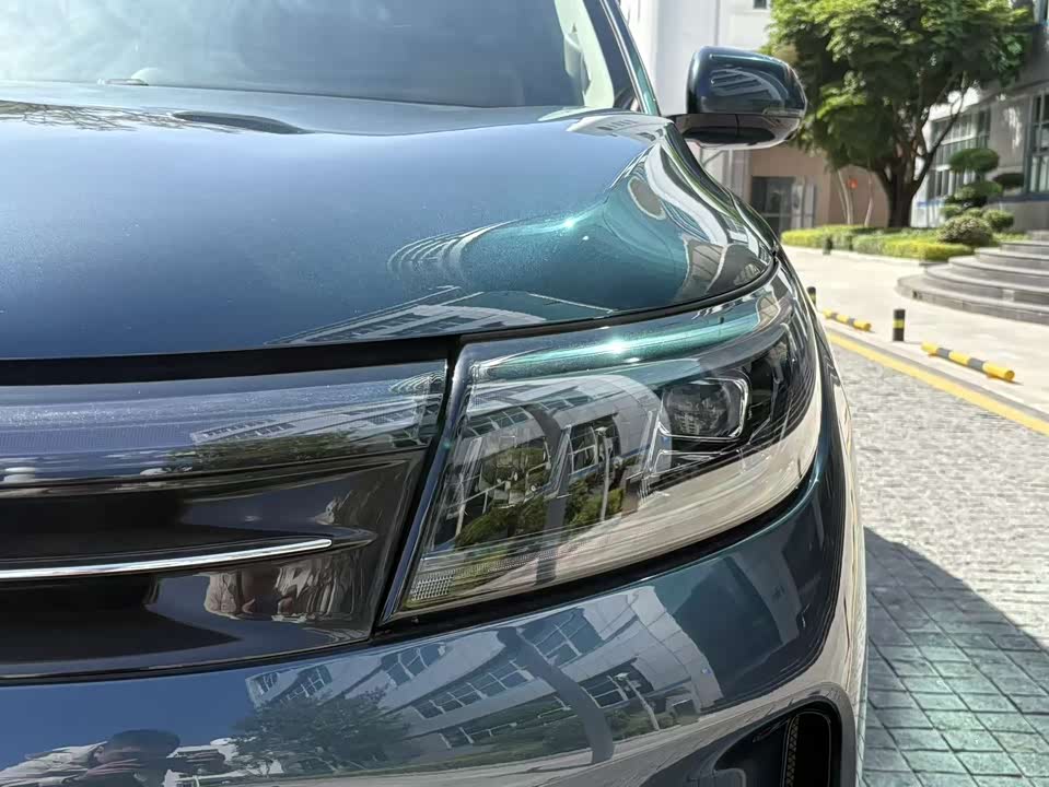 AITO Ask the world M7