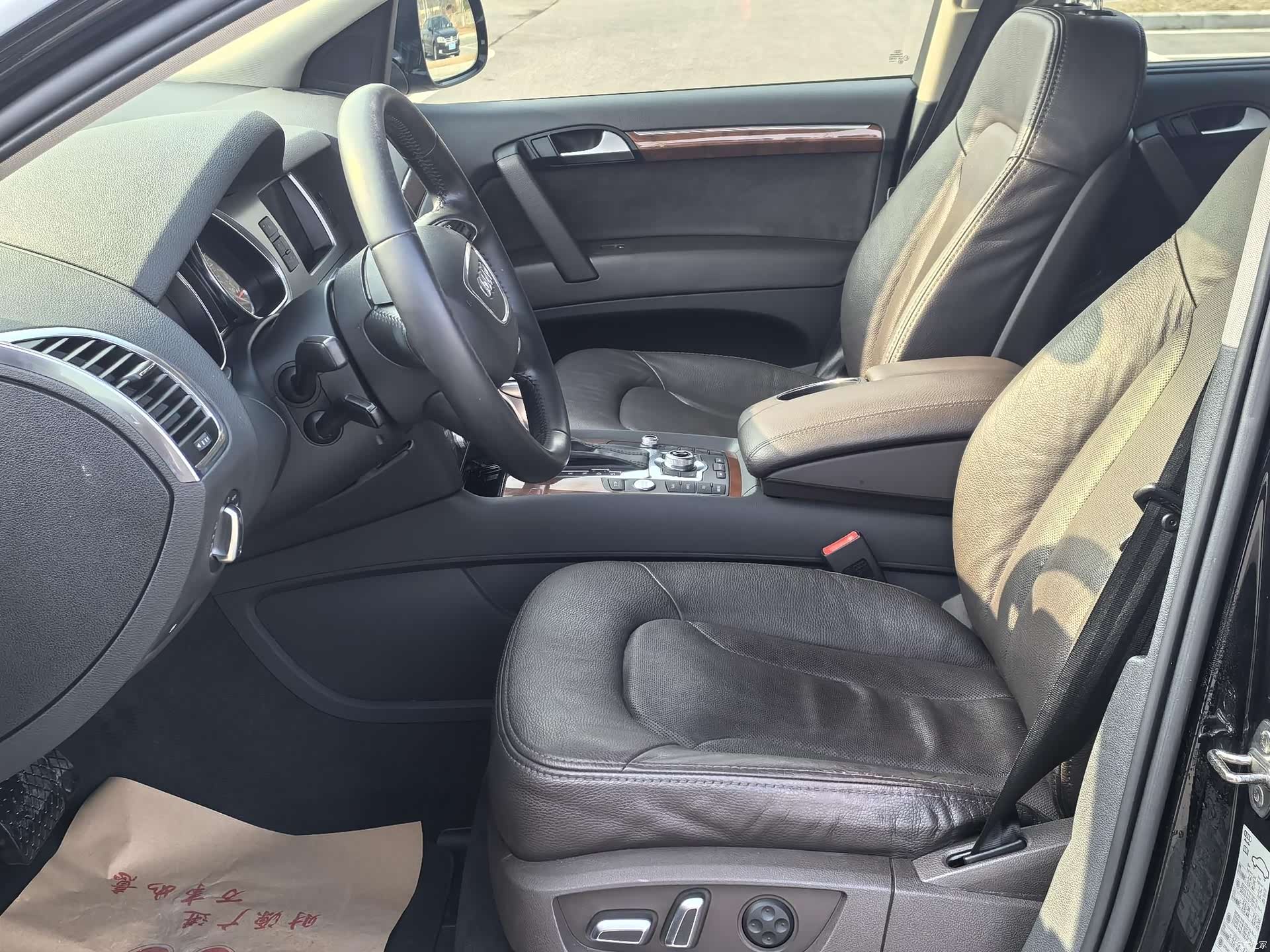 Audi Q7, 2015 8