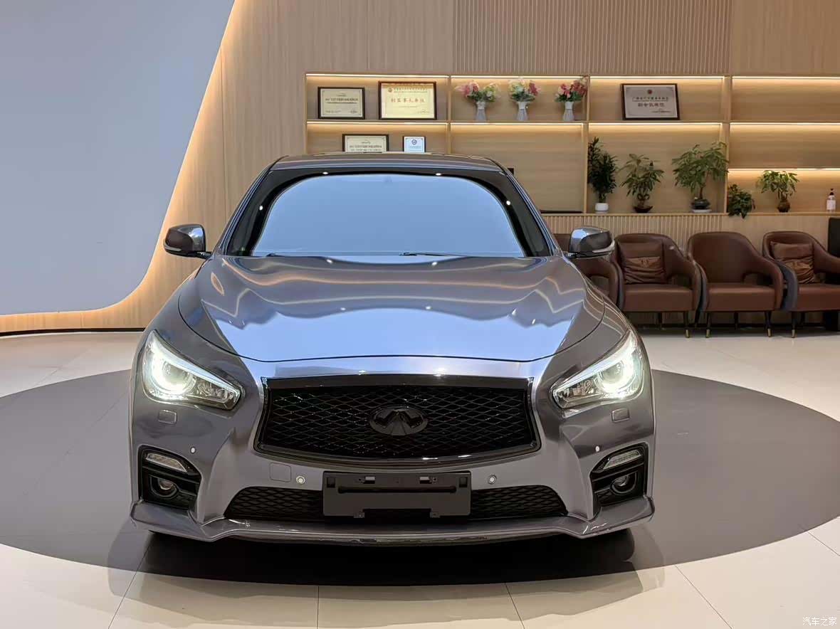 Infiniti Q50, 2014 2