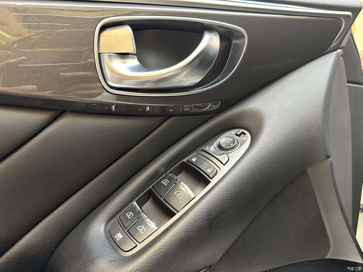 Infiniti Q50, 2014 14