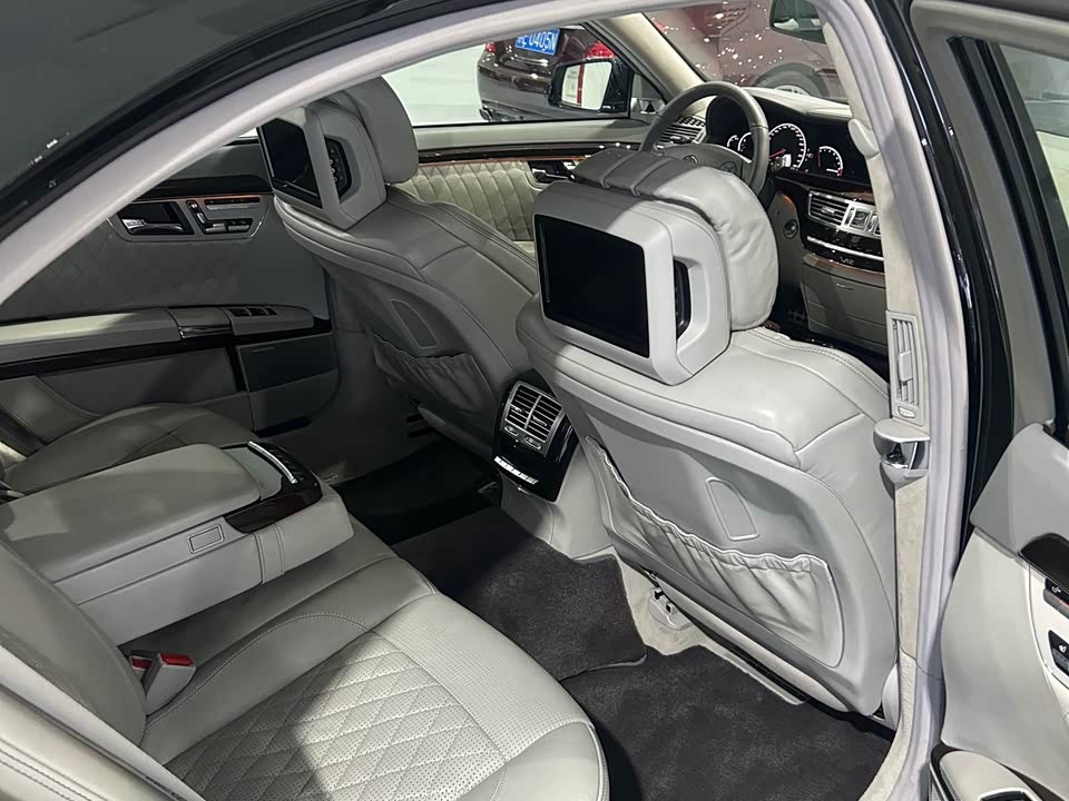 Mercedes-Benz S-class AMG