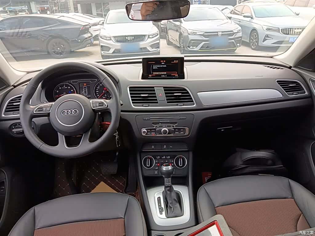 Audi Q3, 2019 10