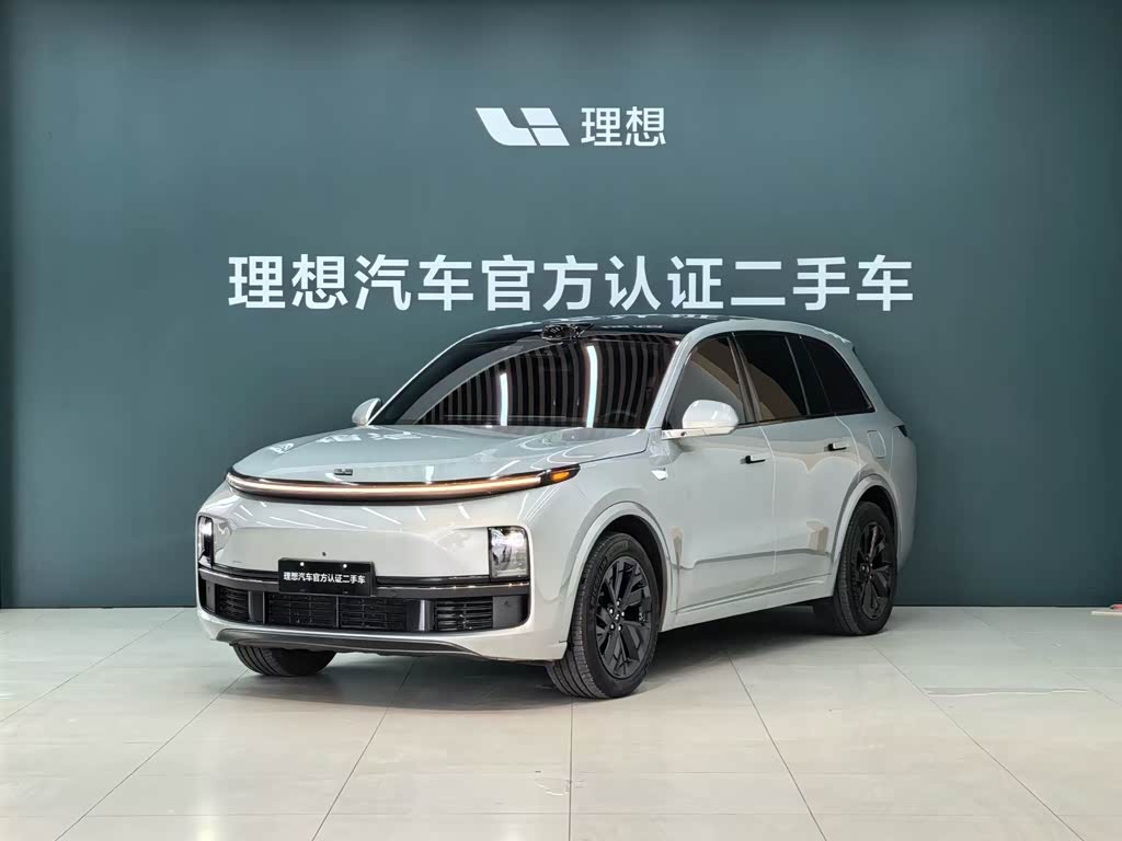 Li Auto L8