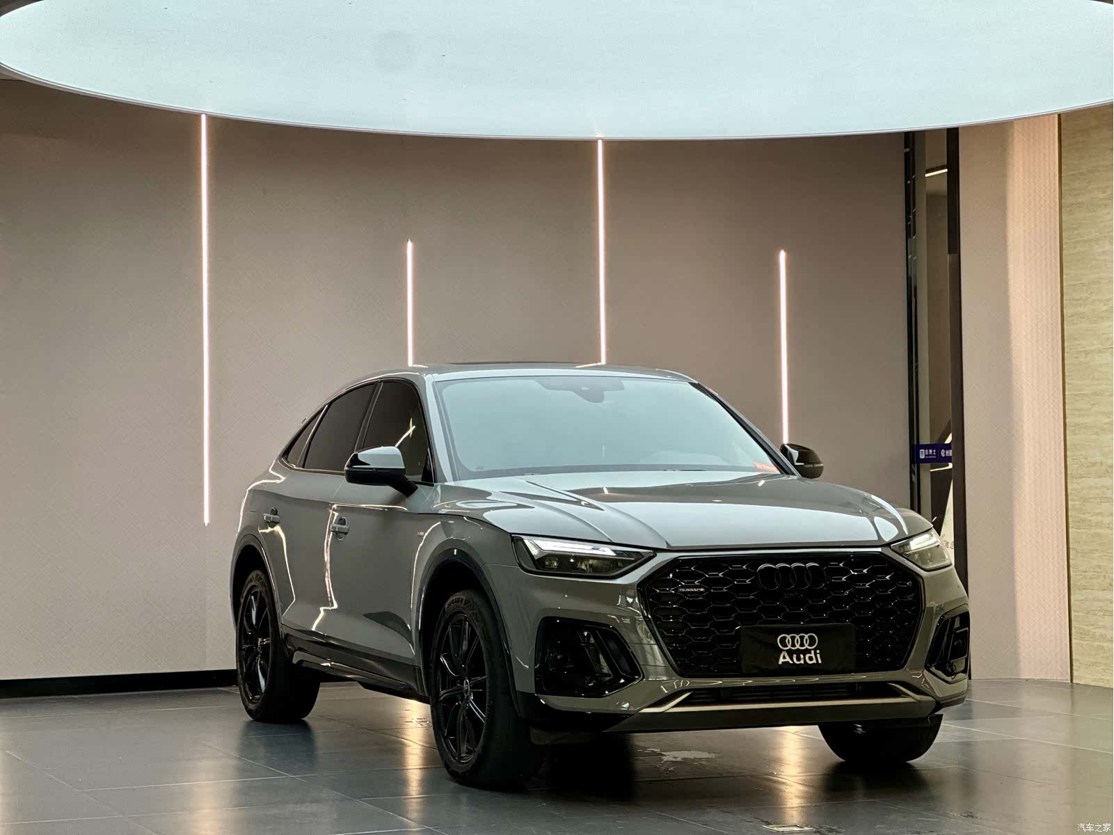 Audi Q5L, 2024 3