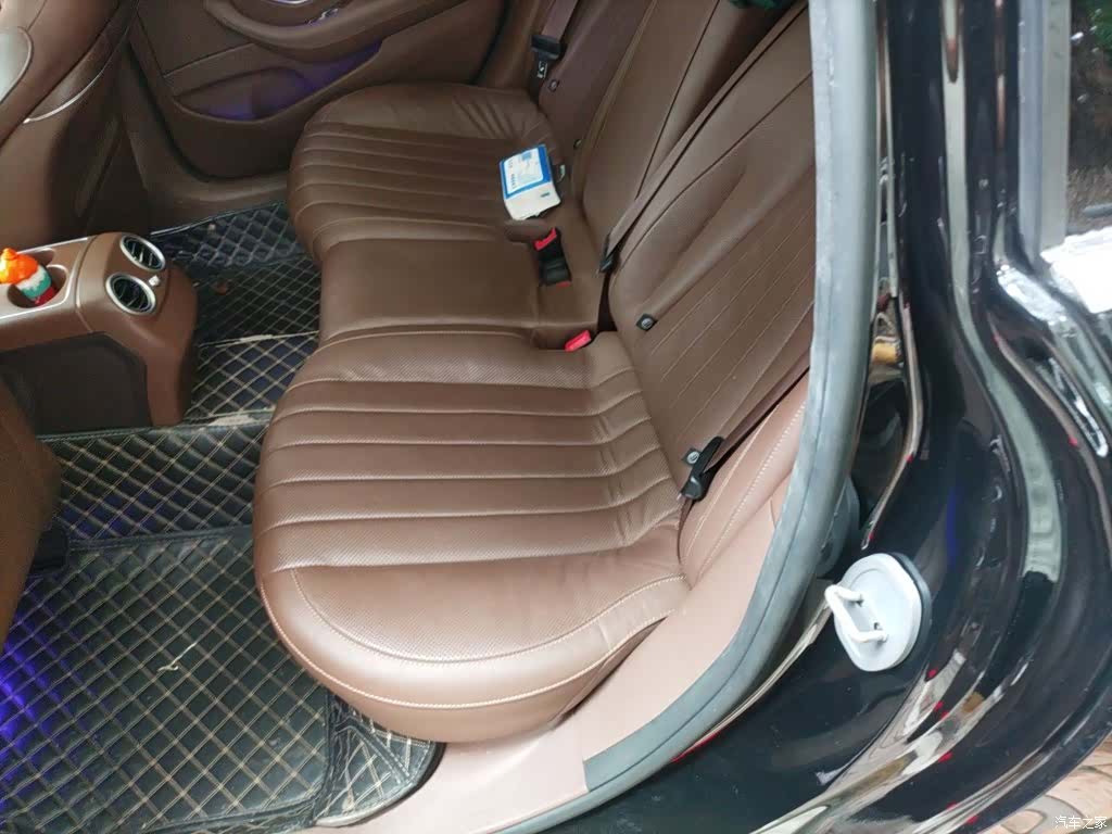 Mercedes-Benz E-Class, 2020 15