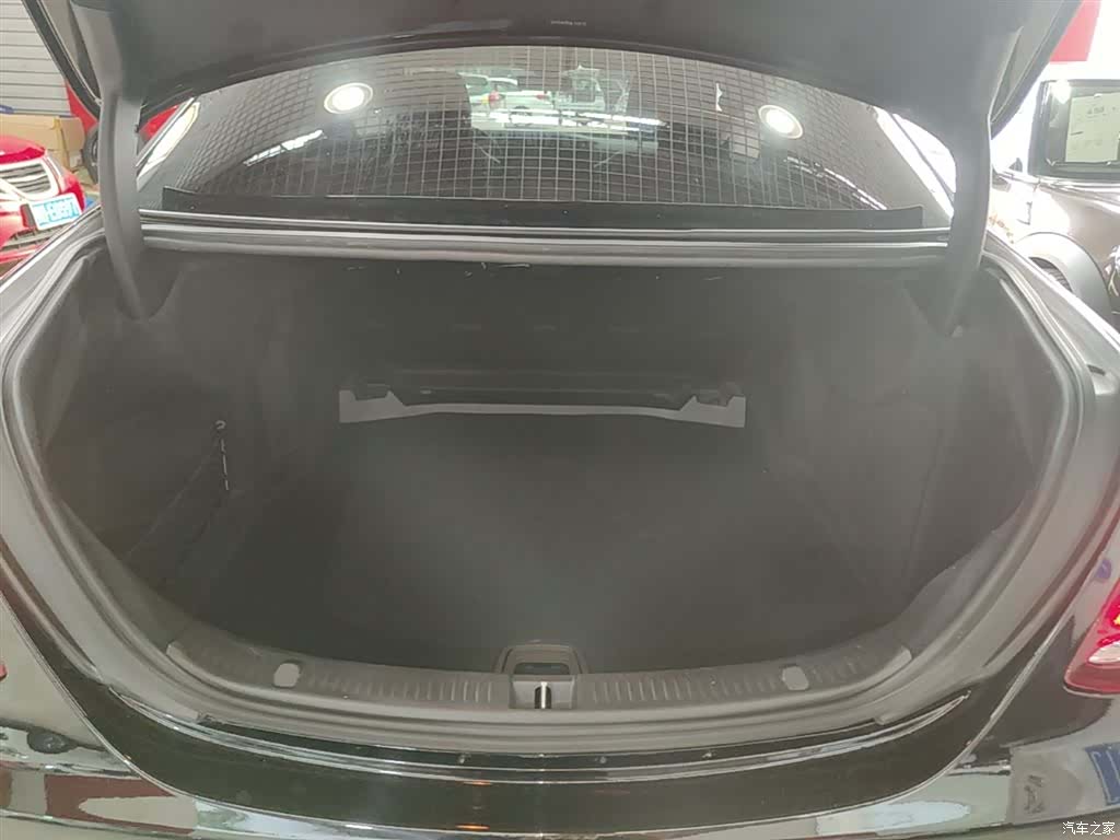 Mercedes-Benz E-Class, 2018 19