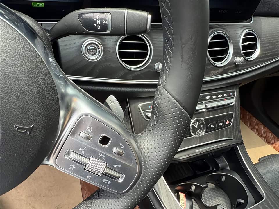 Mercedes-Benz E-class Mercedes-Benz E-class