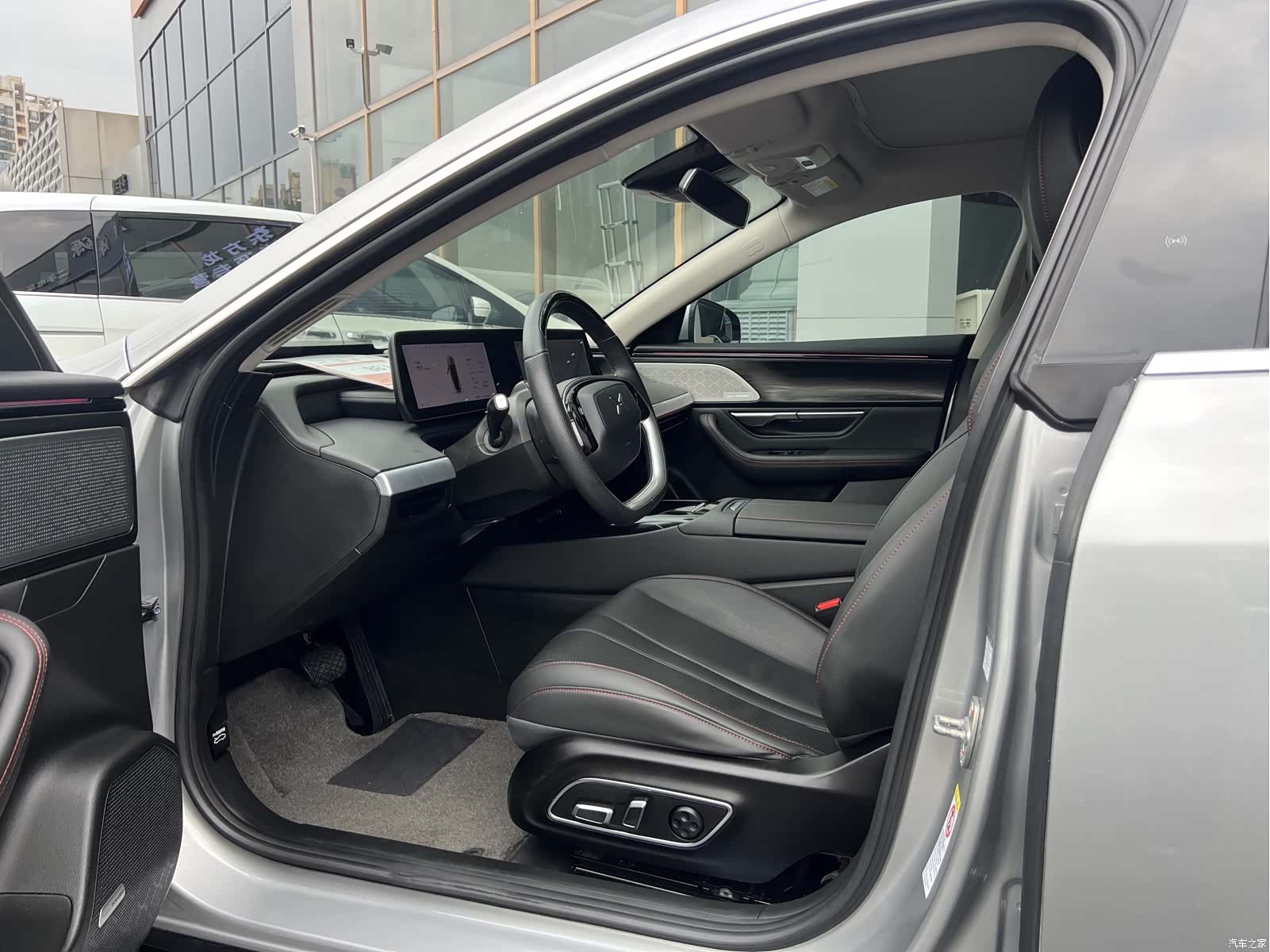 Xpeng P7, 2020 28