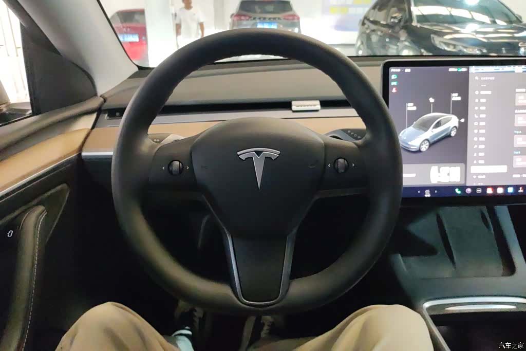 Tesla Model Y, 2021 15