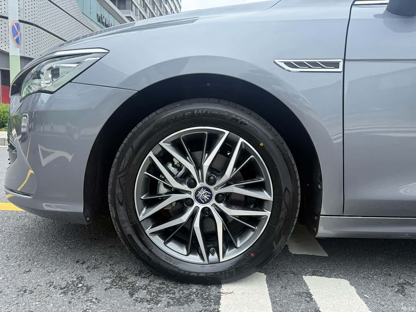BYD Qin, 2023 19